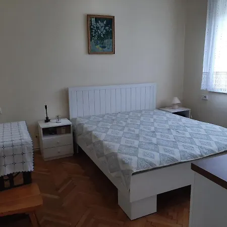 Uj Elet Weekend House Дом отдыха